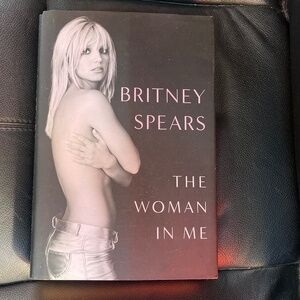 Britney Spears 'The Woman in Me' Book - Black Cover